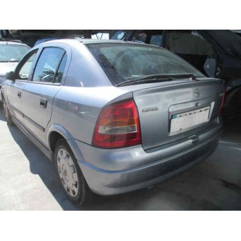 opel astra g berlina del año 2003