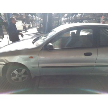 daewoo lanos del año 2000