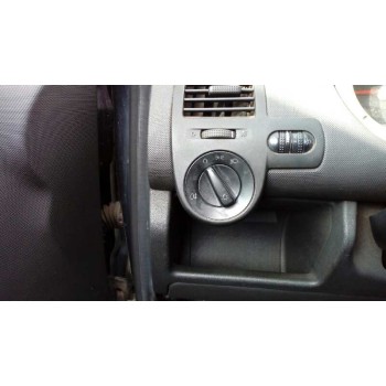 volkswagen polo berlina (6n2) del año 2000