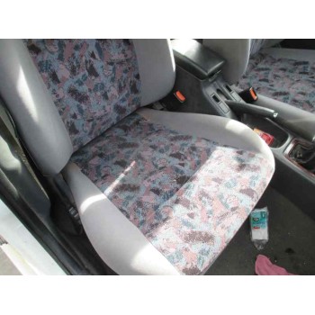 nissan primera berlina (p11) del año 1999