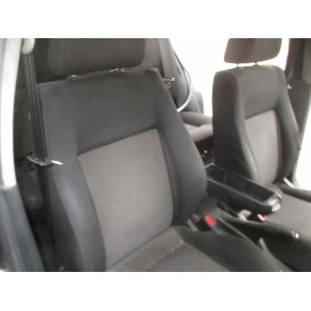 volkswagen golf iv berlina (1j1) del año 2001