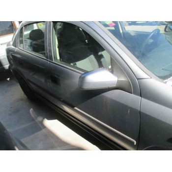 opel astra g berlina del año 2003