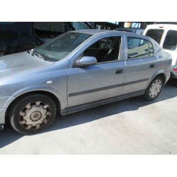 opel astra g berlina del año 2003