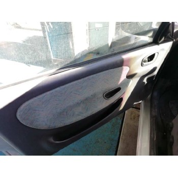 daewoo lanos del año 2000