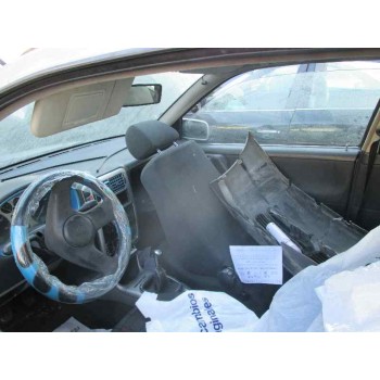 volkswagen polo berlina (6n1) del año 1999