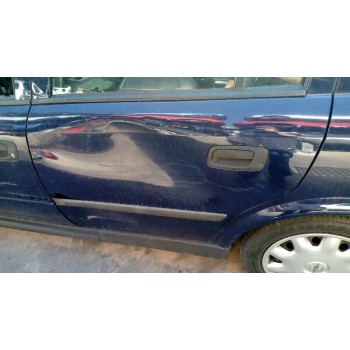 opel astra g berlina del año 2001