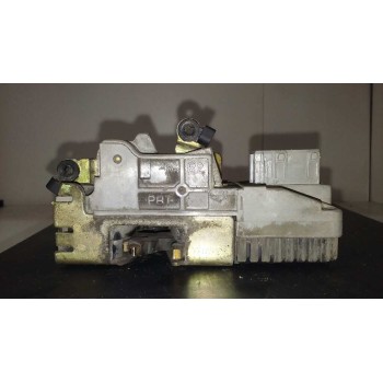 Recambio de cerradura puerta delantera derecha para peugeot 206 berlina play station 2 referencia OEM IAM  3P 9 PINS