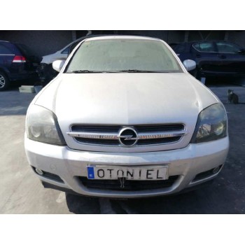opel vectra c berlina del año 2005