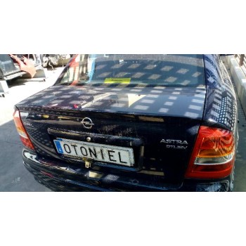 opel astra g berlina del año 2001