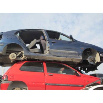 renault megane i fase 2 berlina (ba0) del año 2001