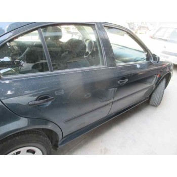 skoda octavia berlina (1u2) del año 2000