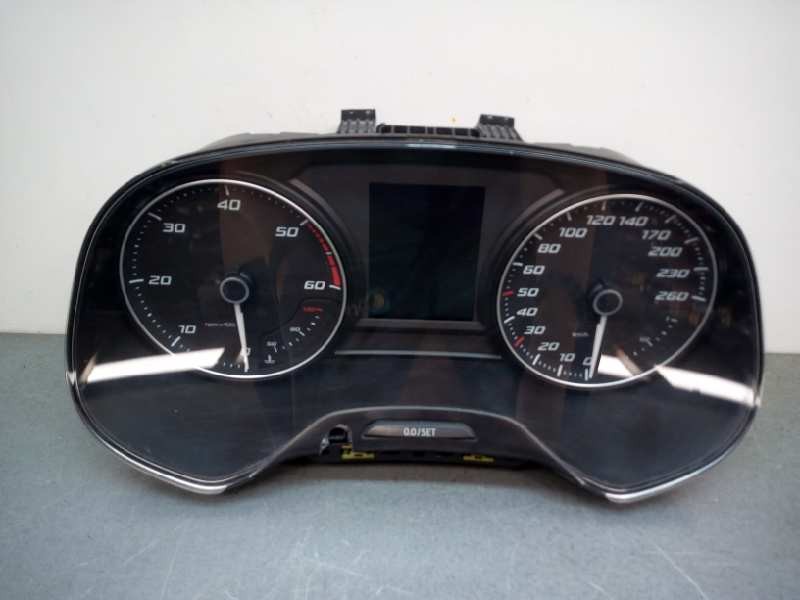 Recambio de cuadro instrumentos para seat leon st (5f8) x-perience 4drive referencia OEM IAM 5F0920711E DISPLAY ROTO 