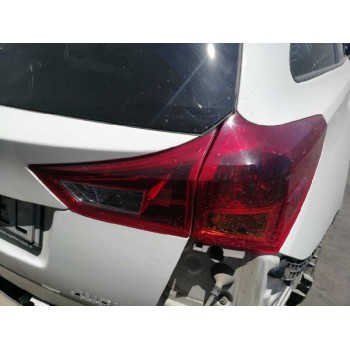 toyota auris del año 2014