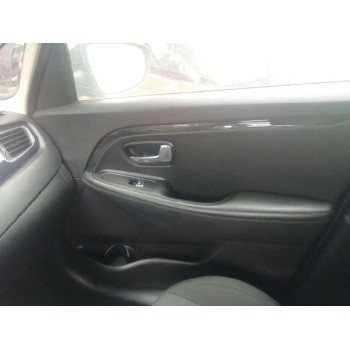 kia carens ( ) del año 2014