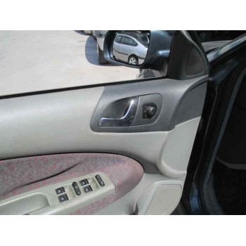 skoda octavia berlina (1u2) del año 2000