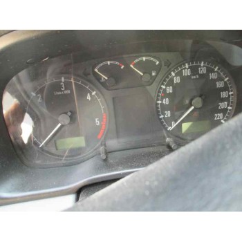 skoda octavia berlina (1u2) del año 2000