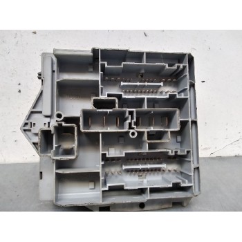 Recambio de caja reles / fusibles para fiat bravo (198) 1.4 16v cat referencia OEM IAM 51775686  
