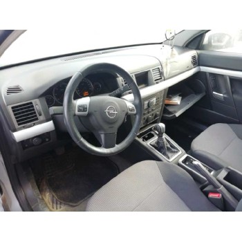 opel vectra c berlina del año 2005
