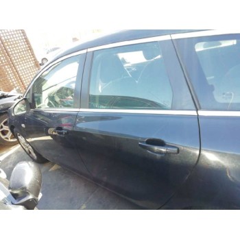 opel astra j sports tourer del año 2009