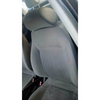 seat ibiza (6l1) del año 2004