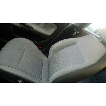 seat ibiza (6l1) del año 2004