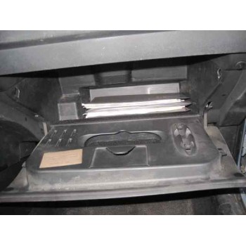 seat ibiza (6l1) del año 2003