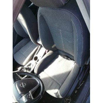 opel astra j sports tourer del año 2009