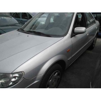 mazda 323 berl. f/s (bj) del año 2001