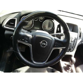 opel astra j sports tourer del año 2009