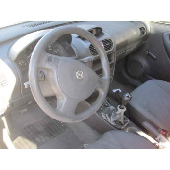 opel corsa c del año 2003