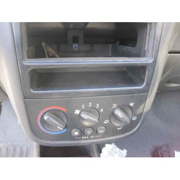 opel corsa c del año 2003