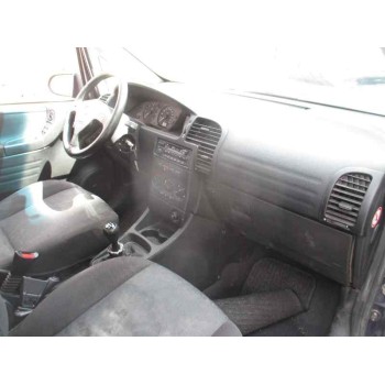 opel zafira a del año 1999