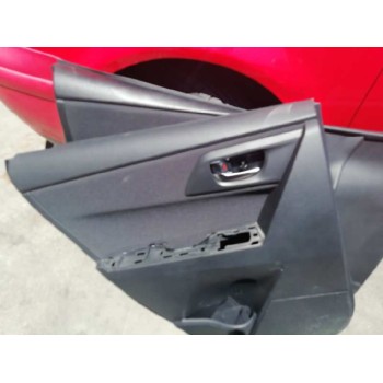 toyota auris del año 2014