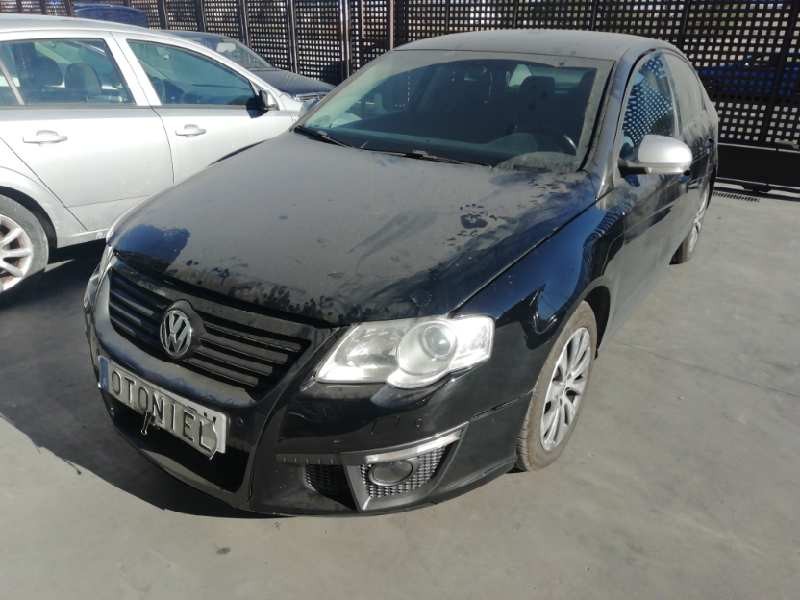 VOLKSWAGEN PASSAT BERLINA (3C2)