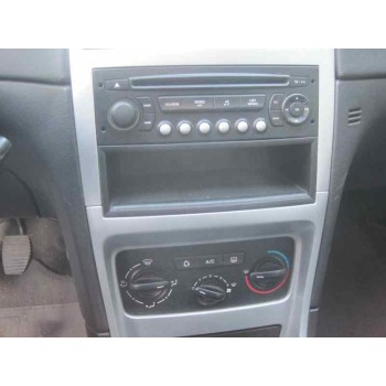 peugeot 307 berlina (s2) del año 2006