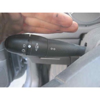 peugeot 307 berlina (s2) del año 2006