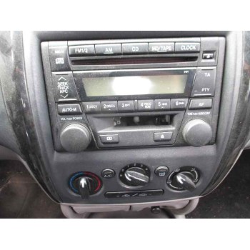 mazda 323 berl. f/s (bj) del año 2001