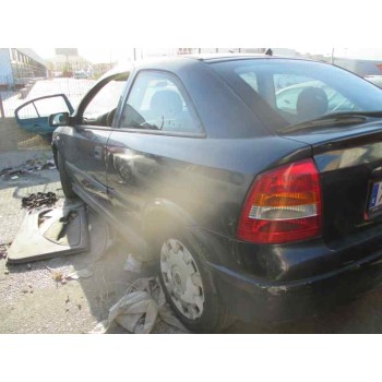 opel astra g berlina del año 2002