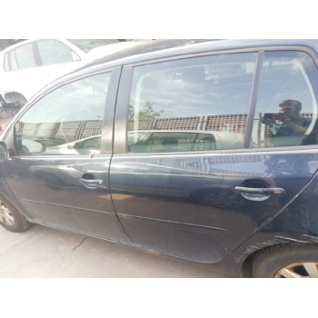 volkswagen golf v berlina (1k1) del año 2006