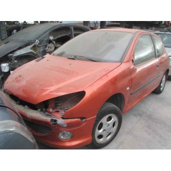 PEUGEOT 206 BERLINA