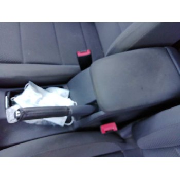 volkswagen golf v berlina (1k1) del año 2007