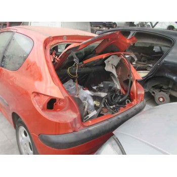 peugeot 206 berlina del año 2001