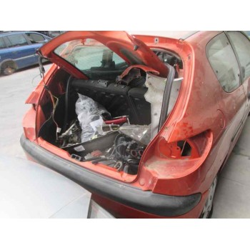 peugeot 206 berlina del año 2001