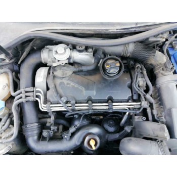 volkswagen golf v berlina (1k1) del año 2007