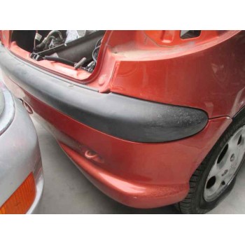 peugeot 206 berlina del año 2001