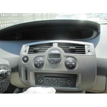 renault scenic ii del año 2006