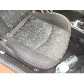 peugeot 206 berlina del año 2001