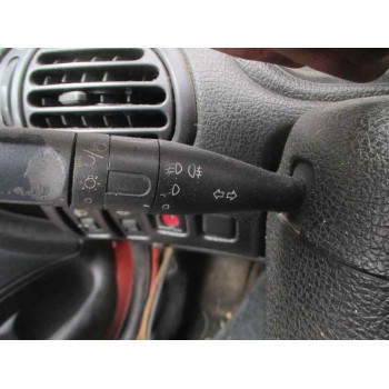 peugeot 206 berlina del año 2001