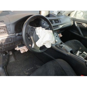 lexus ct (zwa10_) del año 2017