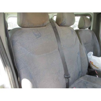 renault trafic combi (ab 4.01) del año 2004